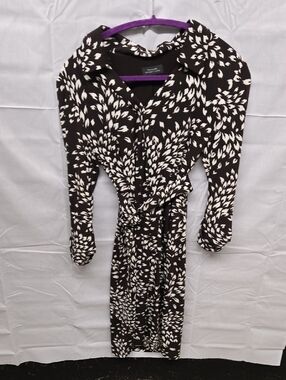 Tahari Arthur S Levine Black Brown and White Abstract Print Shirt Dress Size 8
